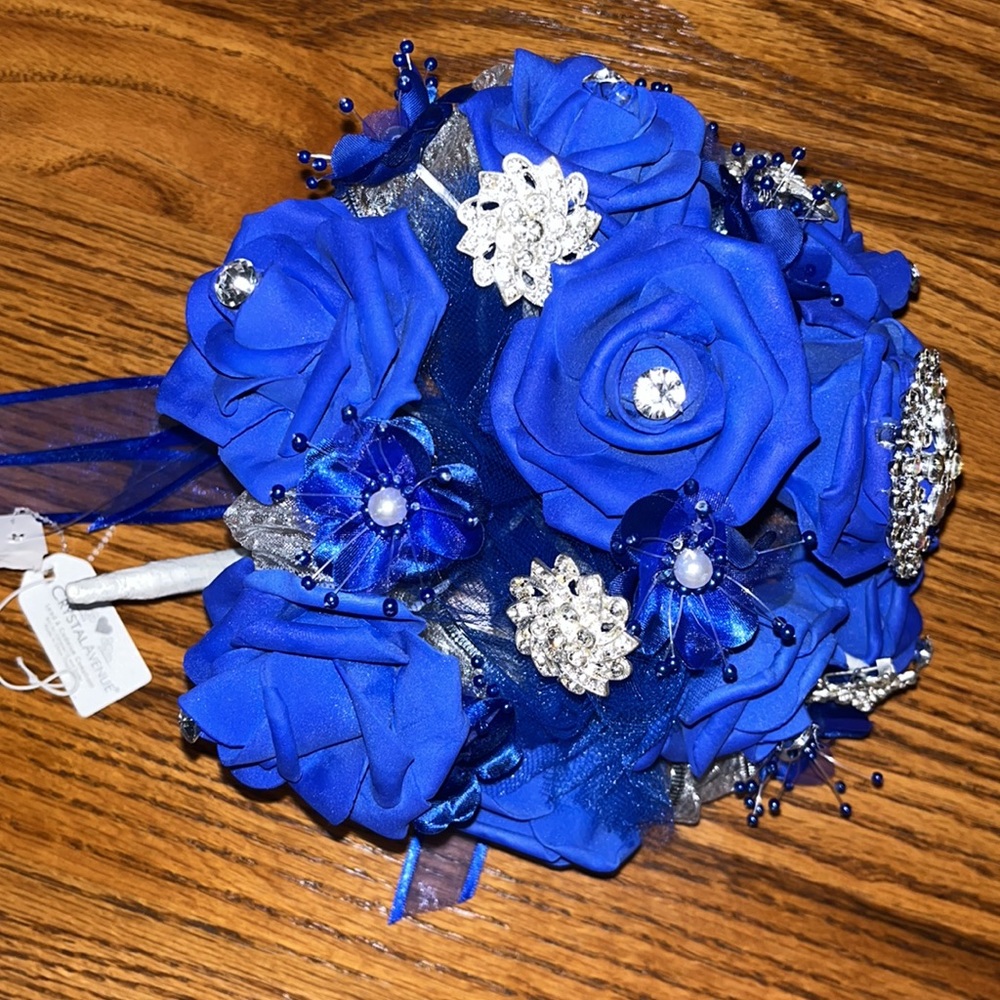 Small floral bouquet